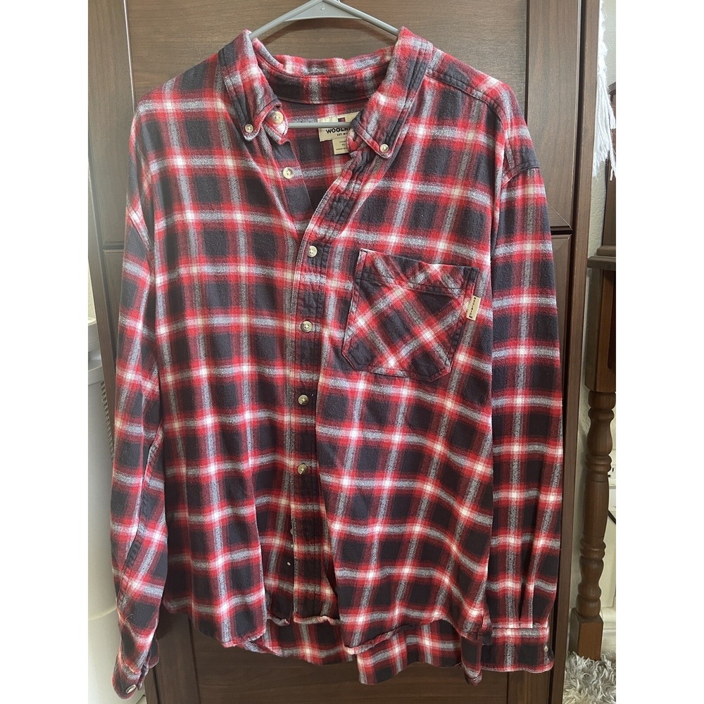 Woolrich Mens XL Flannel Button Up Plaid‎ Shirt Long Sleeve Red Black Outdoor